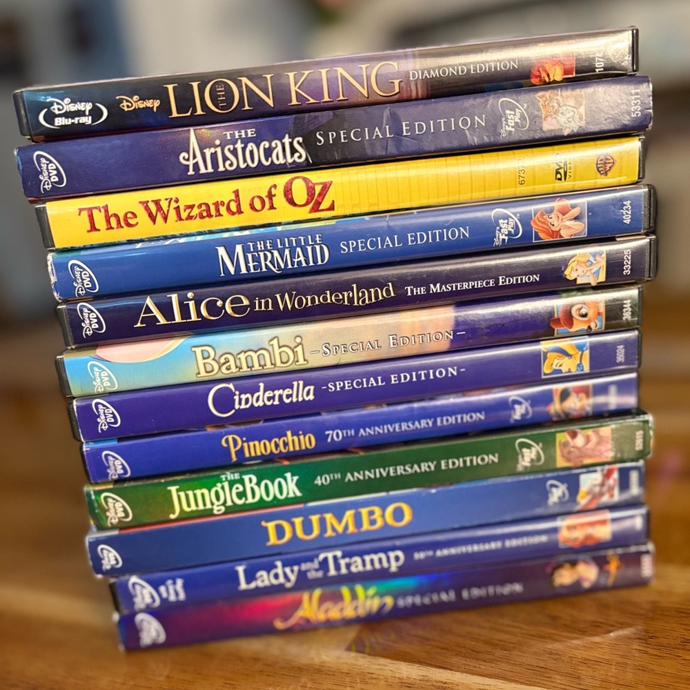 Used Disney Lot 12 DVDS